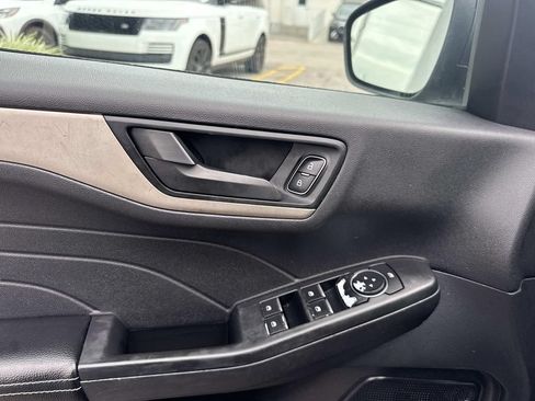 Used 2022 Ford Escape S FWD image 20