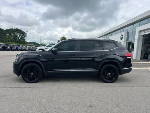 Used 2018 Volkswagen Atlas SEL FWD image 9