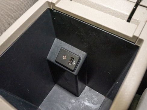 Used 2017 Nissan Sentra S image 14