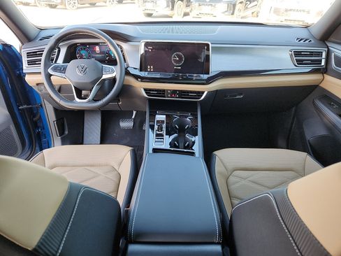 New 2026 Volkswagen Atlas Cross Sport SE image 11