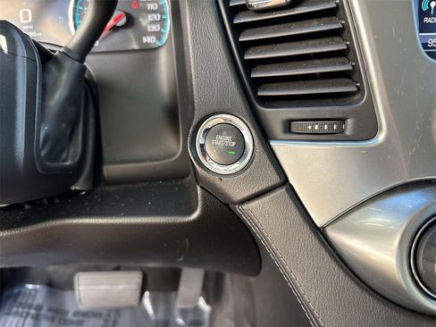 Used 2019 Chevrolet Suburban Premier w/ RST 6.2L Performance Edition image 55