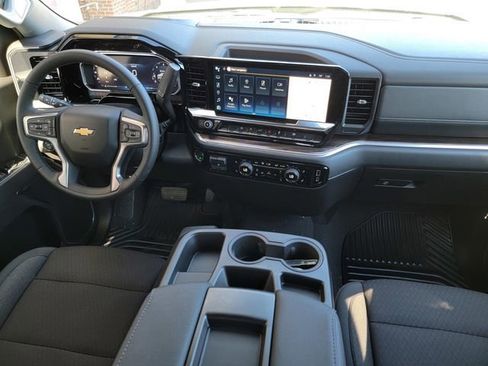 New 2026 Chevrolet Silverado 1500 LT image 32