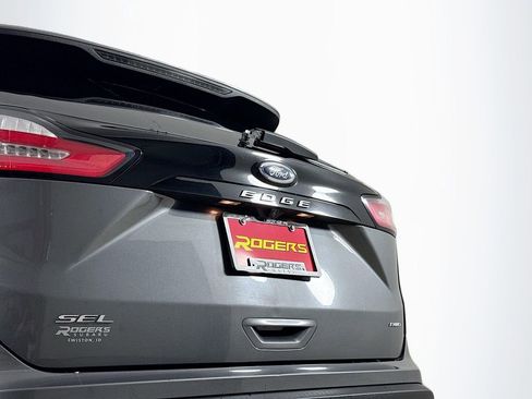 Used 2024 Ford Edge SEL image 22