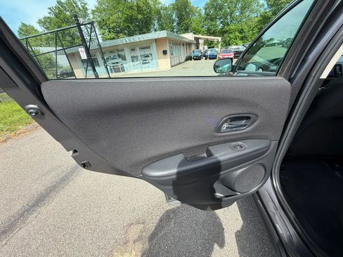 Used 2016 Honda HR-V LX image 20