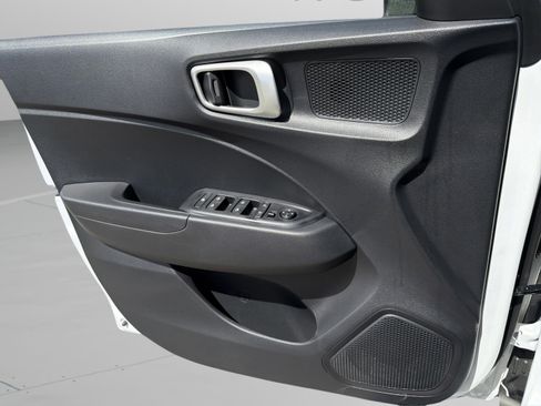 New 2026 Hyundai Venue SEL FWD image 22