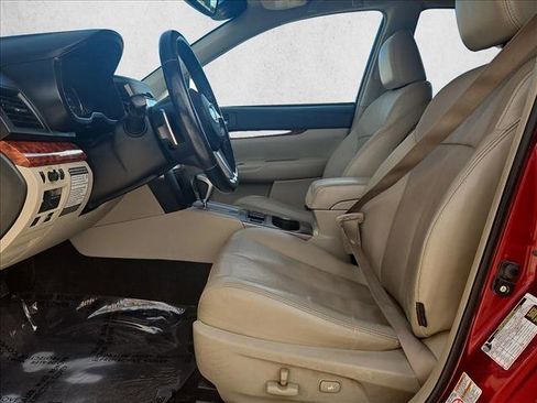 Used 2011 Subaru Outback 3.6R Limited w/ PWR Moonroof Pkg image 17