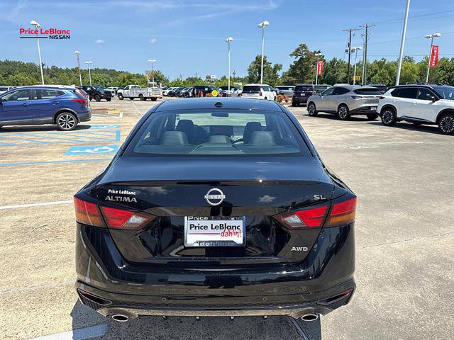Certified 2025 Nissan Altima 2.5 SL AWD/4WD image 6
