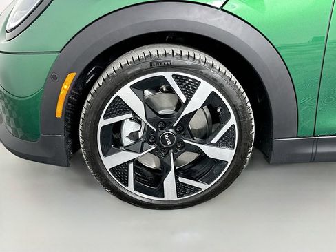 Certified 2025 MINI Cooper S image 22