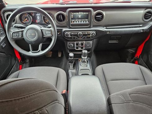 Used 2023 Jeep Gladiator Sport AWD/4WD image 16