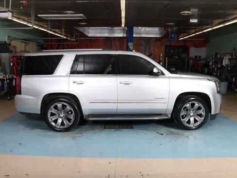 Used 2016 GMC Yukon Denali w/ Open Road Package image 2