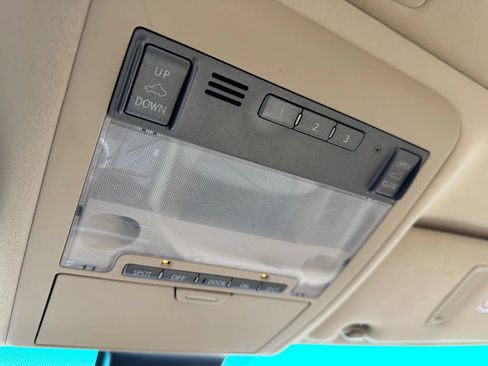 Used 2008 Lexus LS 460 L image 36