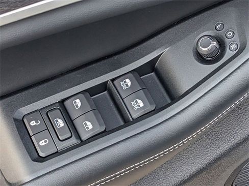 New 2025 Jeep Grand Cherokee Limited image 20