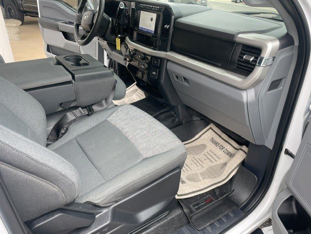 Used 2024 Ford F250 XLT AWD/4WD image 7