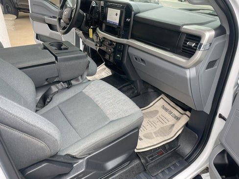 Used 2024 Ford F250 XLT AWD/4WD image 7