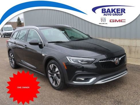 Used 2019 Buick Regal Essence w/ Driver Confidence Package I image 1