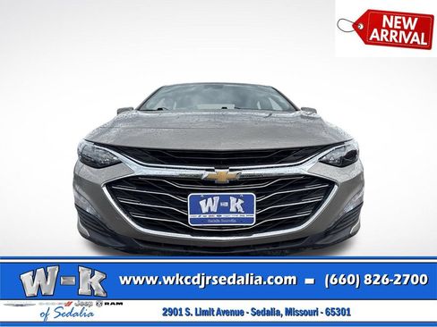 Used 2024 Chevrolet Malibu LT FWD image 14