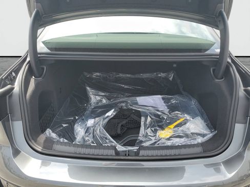 New 2026 Audi A6 Premium Plus AWD/4WD image 9