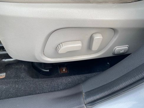 Used 2015 Subaru Forester 2.5i Limited image 12