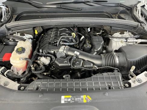 Used 2023 Jeep Grand Cherokee L Laredo AWD/4WD image 42