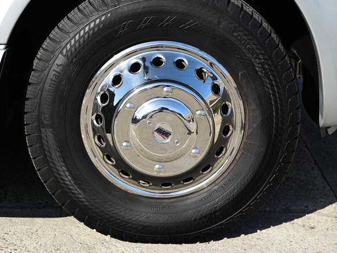 Used 2014 Mercedes-Benz Sprinter 3500 image 9