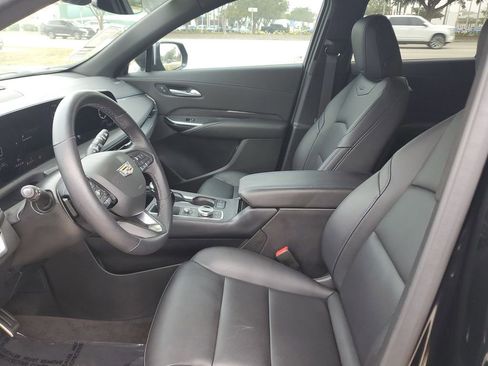 Used 2025 Cadillac XT4 Sport w/ Cold Weather Package FWD image 23