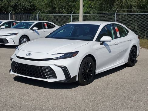 New 2025 Toyota Camry SE w/ Multimedia Upgrade Package image 1