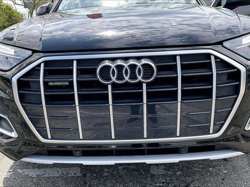 Used 2023 Audi Q5 2.0T Premium w/ Convenience Package AWD/4WD image 31