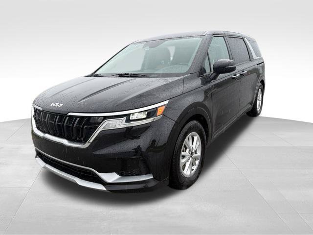 Used 2022 Kia Carnival LX FWD image 7