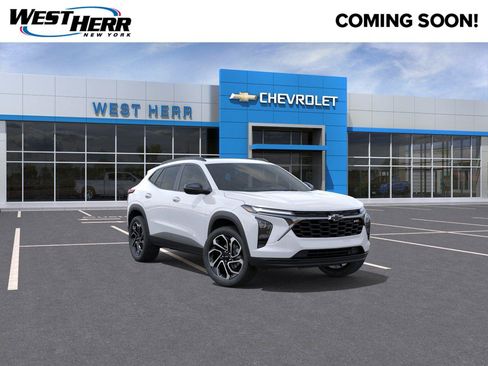 Used 2026 Chevrolet Trax RS w/ Sunroof Package FWD image 1
