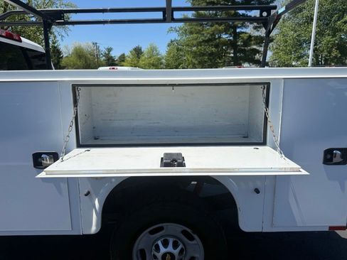 Used 2021 Chevrolet Silverado 2500 W/T w/ WT Convenience Package AWD/4WD image 33