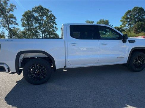 New 2026 GMC Sierra 1500 Elevation image 9