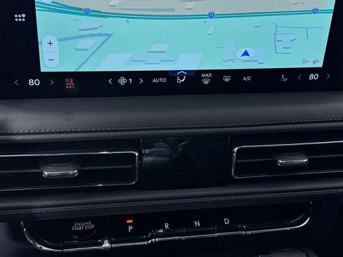 New 2026 Lincoln Aviator AWD image 16