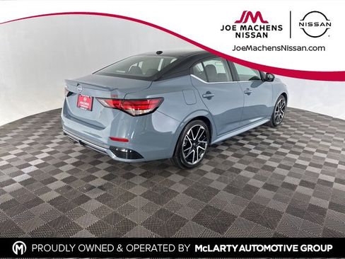 Certified 2025 Nissan Sentra SR w/ SR Premium Package image 5