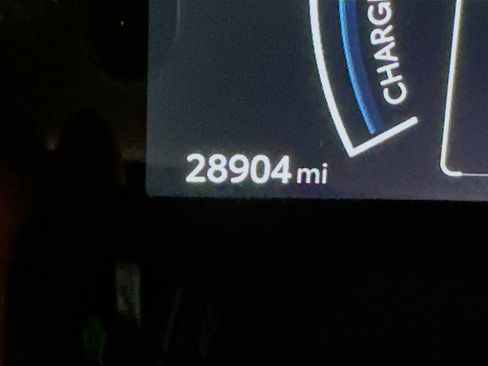 Used 2025 Toyota Camry SE w/ Multimedia Upgrade Package image 18