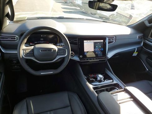 New 2025 Jeep Wagoneer Series II image 7