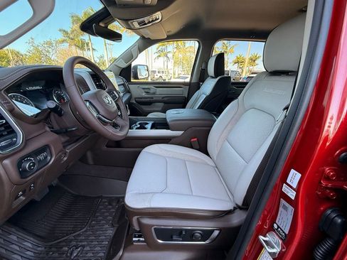 New 2026 RAM 1500 Laramie AWD/4WD image 10