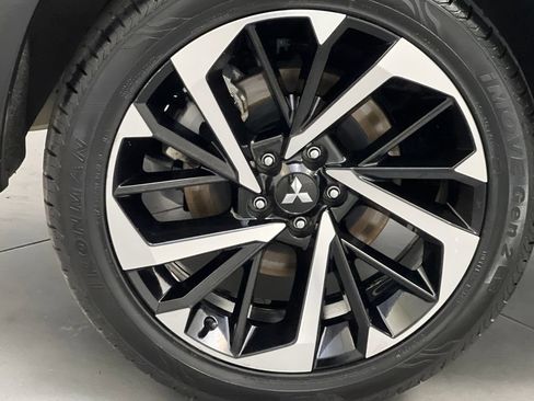 Used 2024 Mitsubishi Outlander SE AWD/4WD image 81