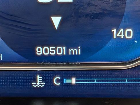 Used 2023 Chevrolet Silverado 1500 LT Trail Boss w/ Convenience Package II image 23