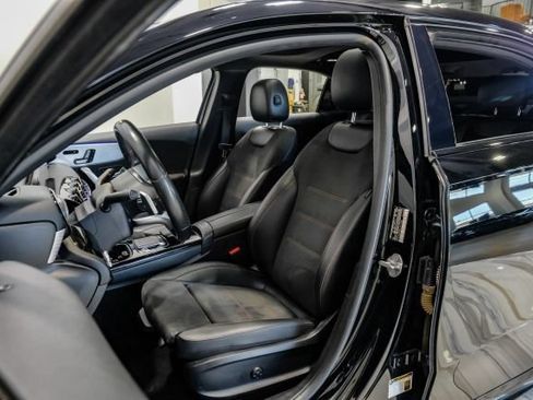 Used 2020 Mercedes-Benz A 220 4MATIC image 36