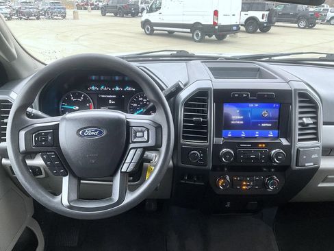 Used 2022 Ford F250 XLT image 12
