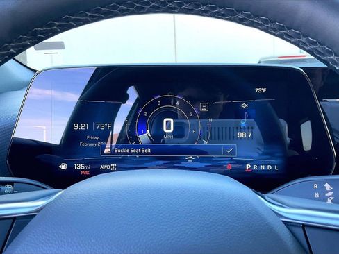 Used 2025 Chevrolet Equinox LT w/ Convenience Package II image 20