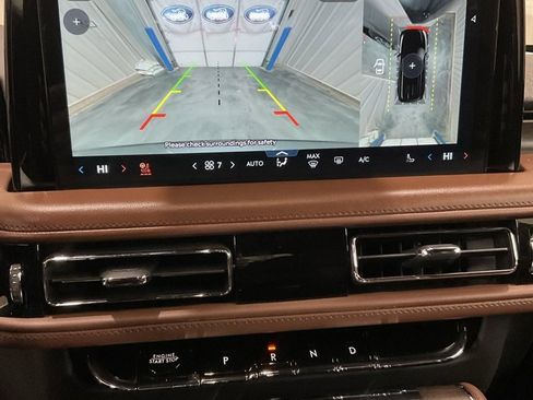 Used 2025 Lincoln Aviator Reserve w/ Luxury Package image 20