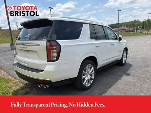 Used 2024 Chevrolet Tahoe High Country AWD/4WD image 11