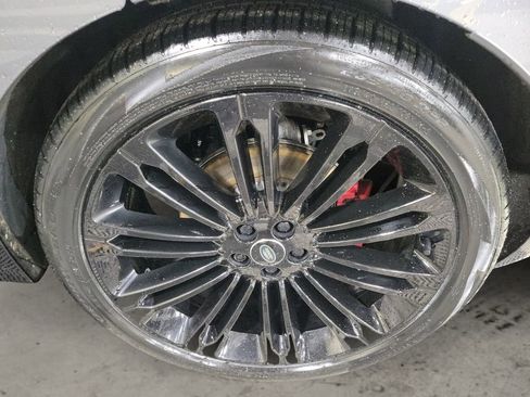 Used 2024 Land Rover Range Rover Velar Dynamic SE image 10