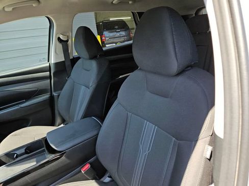 Used 2025 Hyundai Tucson SEL AWD/4WD image 21
