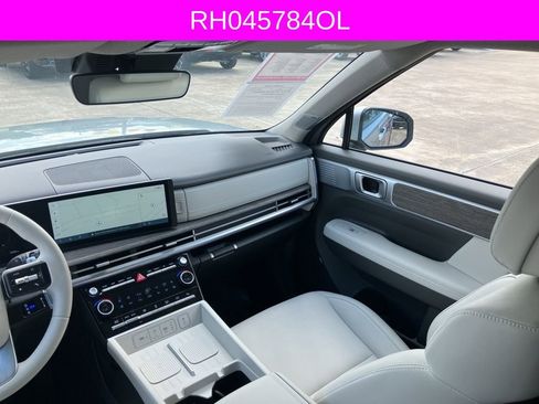 Used 2024 Hyundai Santa Fe Limited image 22