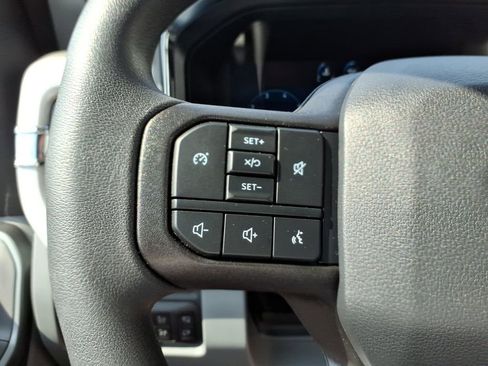 New 2026 Ford F250 XLT w/ XLT Premium Package AWD/4WD image 16