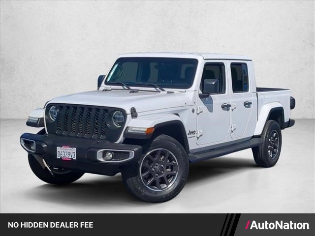 Used 2022 Jeep Gladiator Overland w/ Popular Equipment Package AWD/4WD image 1