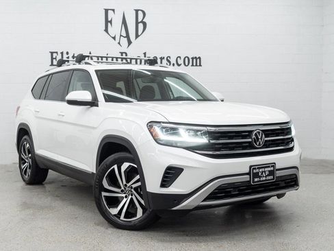 Used 2023 Volkswagen Atlas SEL AWD/4WD image 54