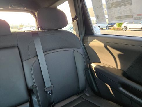 New 2027 Kia Telluride LX image 14